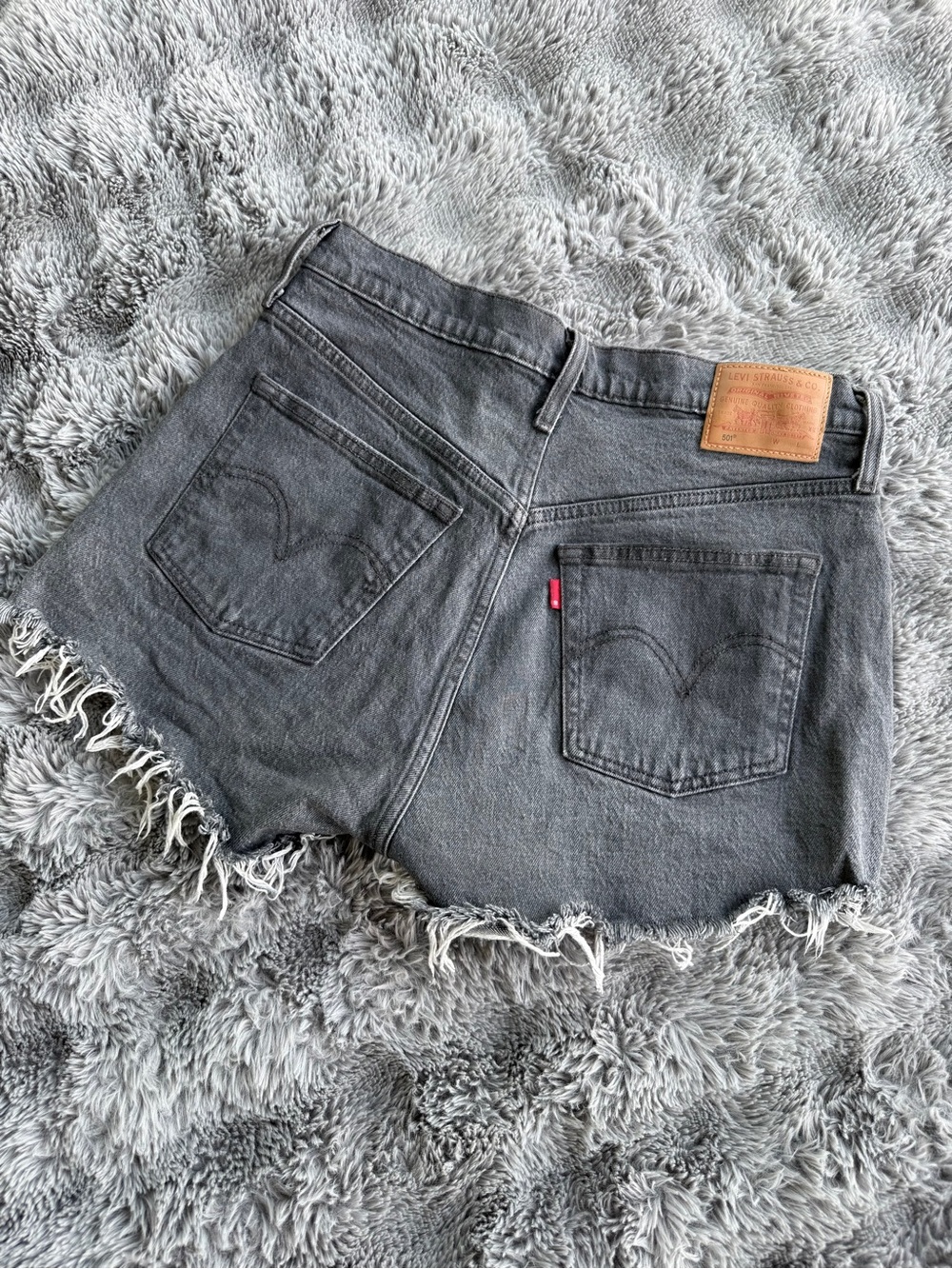 Levi Strauss Premium Grey 501 Denim Cutoff Womens Jean‎ Shorts  Distressed W29